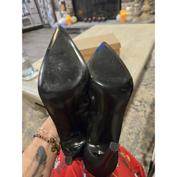 Steve Madden Women's Black Mesh Pointed Toe Stilettos Size 10 - Picture 8 of 8
